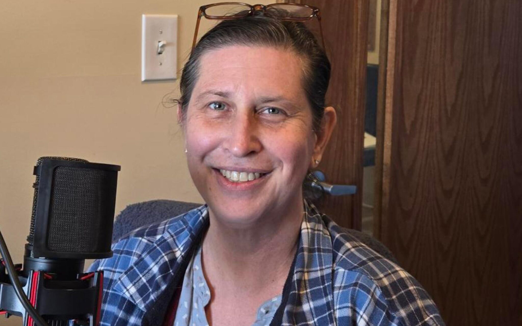 Rebecca Yarita in WRAM studio