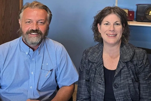 Eric Johnson and Sandra Gray in WRAM studio.
